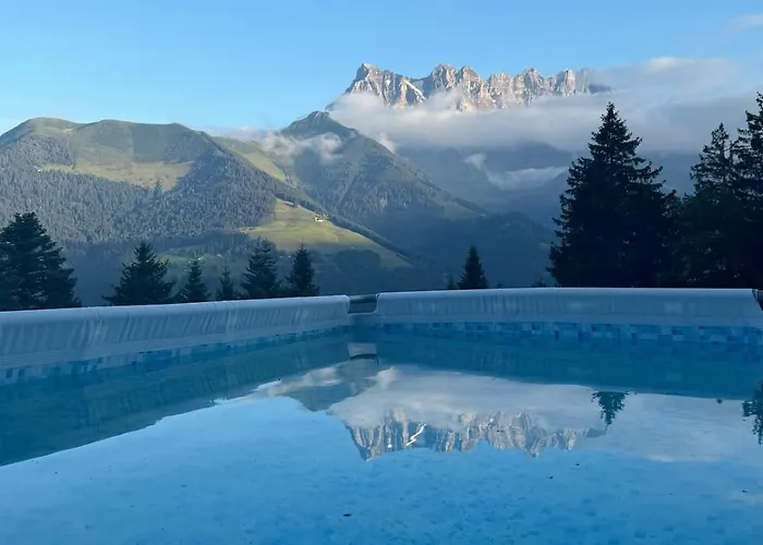 Un Pas Comme Les Autres! *