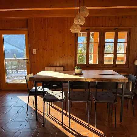 Chalet Un Pas Comme Les Autres!