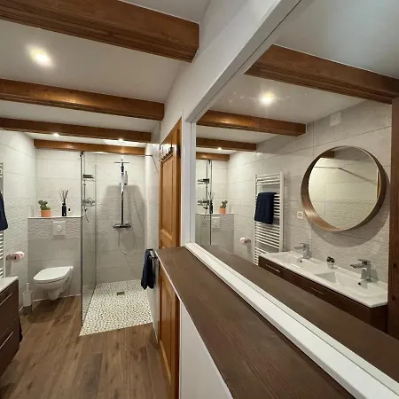 Un Pas Comme Les Autres! Chalet *